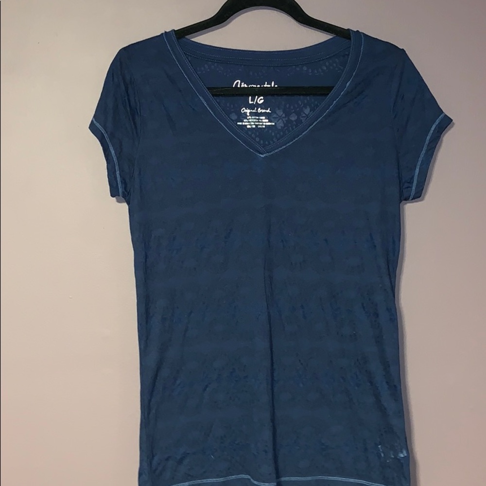 Aeropostale L Navy V-Neck Thin/ Semi-Sheer